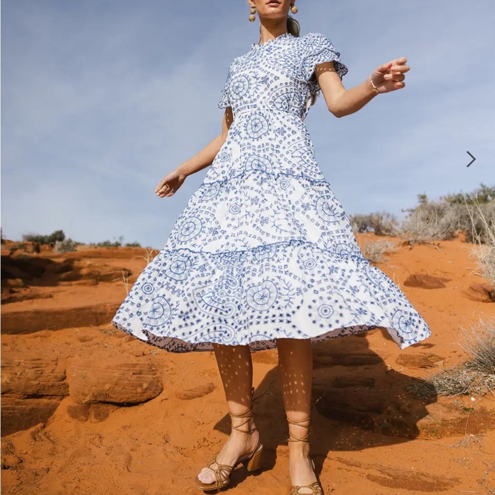 Bohme Alena Blue and White Patterned Midi Dress Size medium